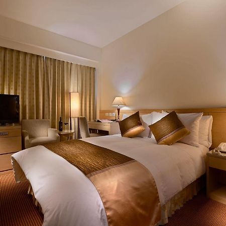 Gala Hotel Тайбэй Экстерьер фото